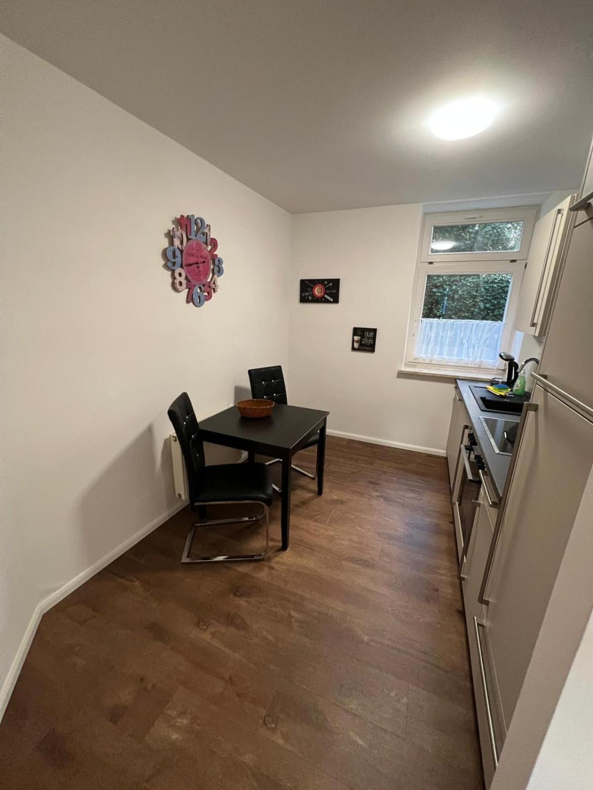 Apartment Bernstein Ruhig, Familienfreundlich Mit Garten Rostock Luaran gambar